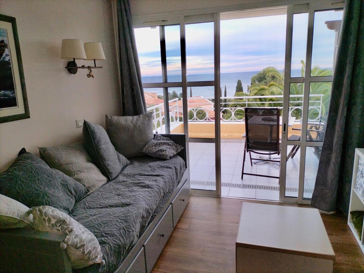 Superbe Appartement Avec Vue Mer Et Piscine Saint-Raphaël Exterior foto
